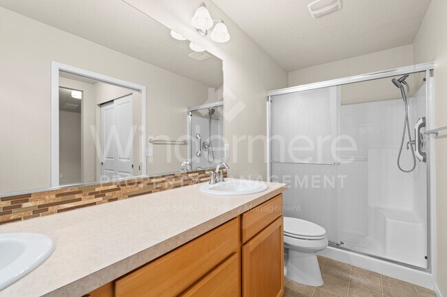 Building Photo - Rare Kendall Yards Detached Single-Family Home | One-Level Living | Low Maintenance