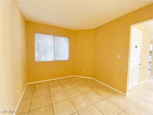 Building Photo - 8316 Cove Landing Ave