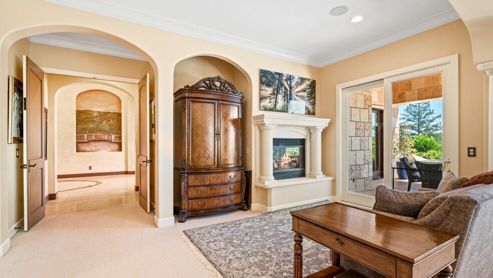 Building Photo - 3551 Kendell Hill Dr