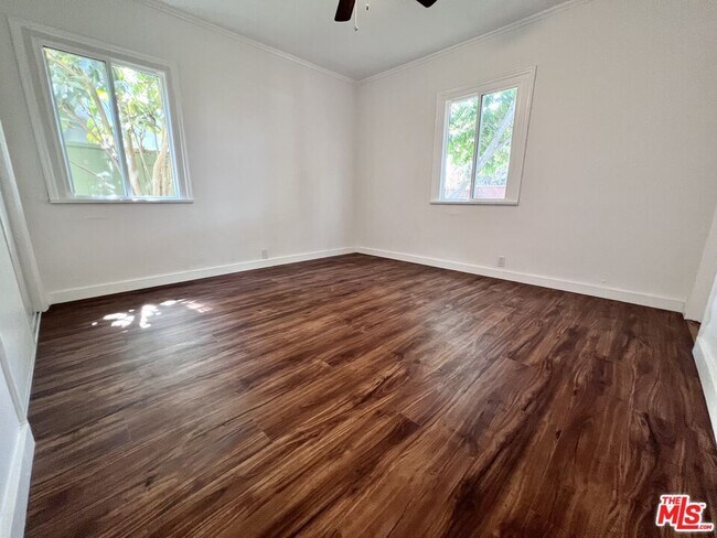 Building Photo - 832 Indiana Ave