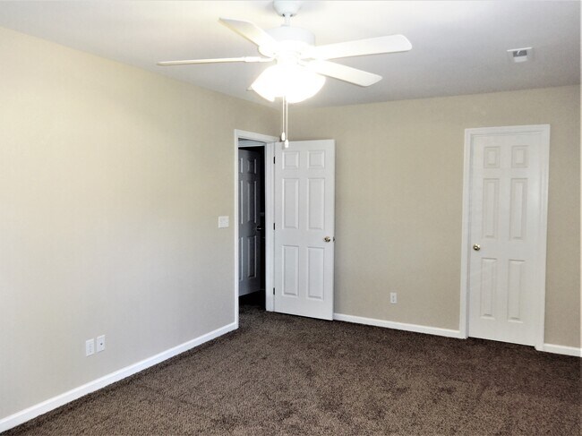 Building Photo - 4808 Morning Dew Court