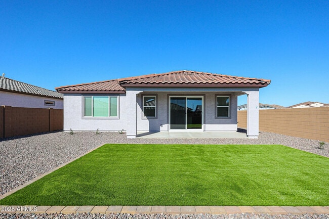 Building Photo - 7591 W Honeysuckle Dr