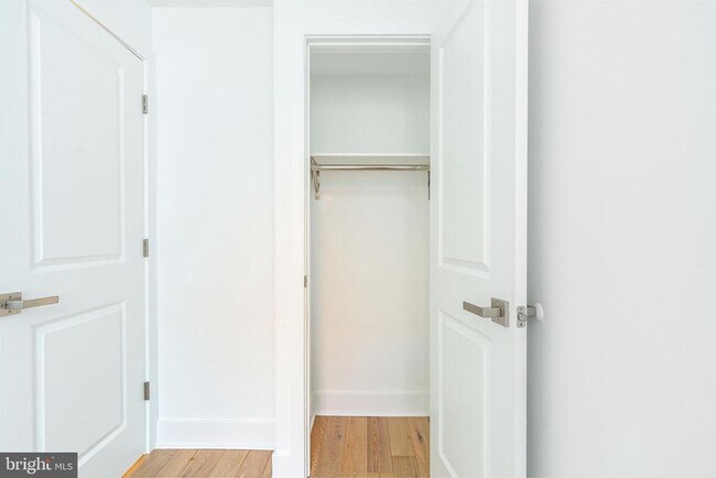 Building Photo - 2563 E Elkhart St