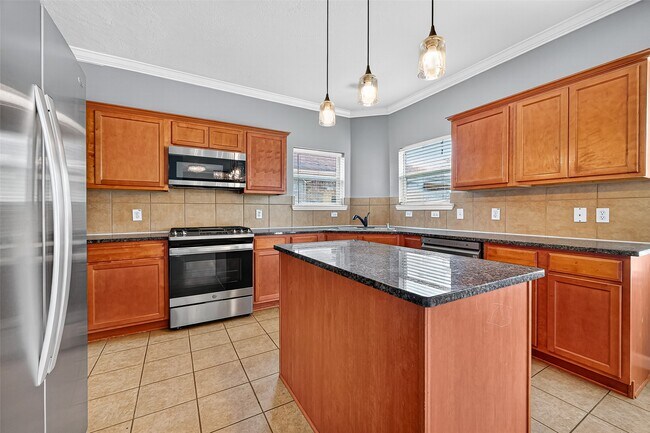 Building Photo - 18519 Bare Meadow Ln