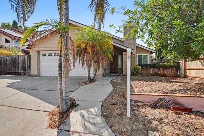 Building Photo - 378 Bay Leaf Dr