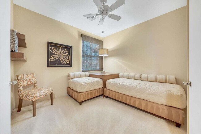 Building Photo - 48470 Casita Dr