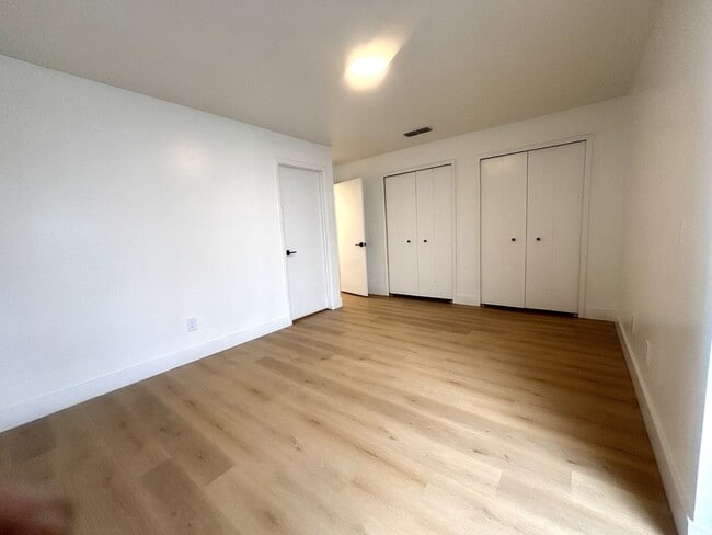 Building Photo - 640 Macduff Ln