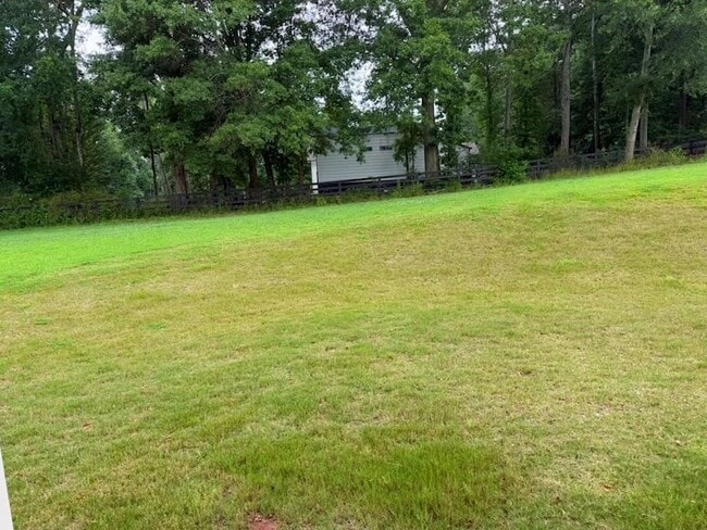 Building Photo - 8865 Little Mill Rd