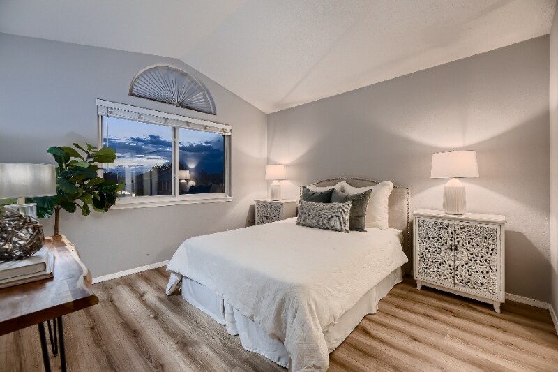 Building Photo - 9048 Bermuda Cir