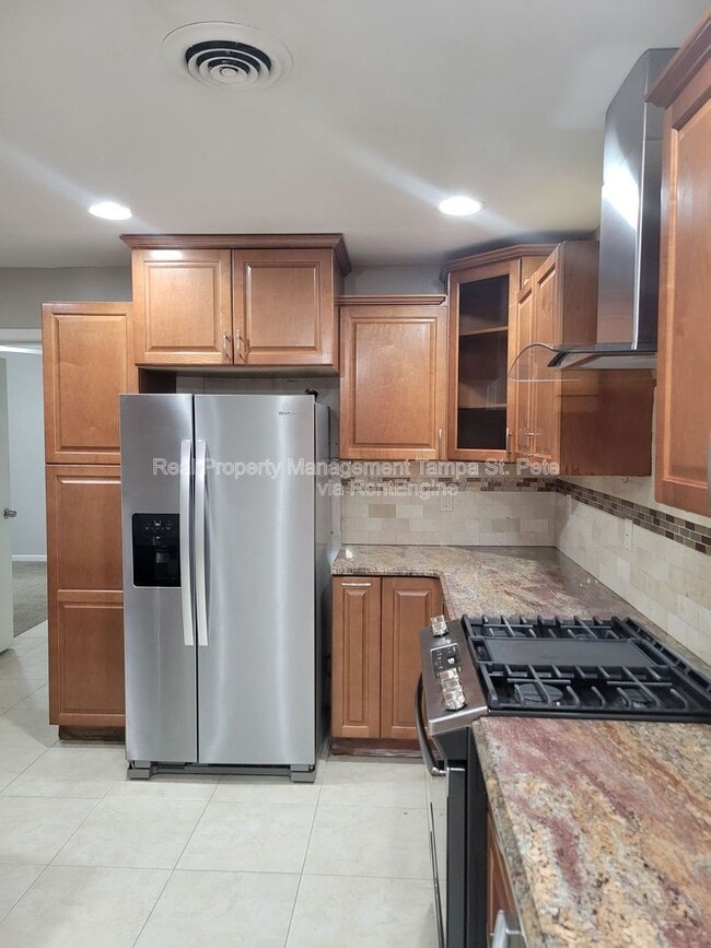 Building Photo - 1835 Nursery Rd