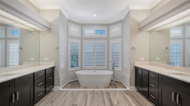 Building Photo - 6911 Riversedge St Cir