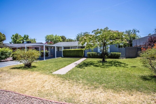 Building Photo - 3Br in historic disctric, 32nd St/Ind. Sch...