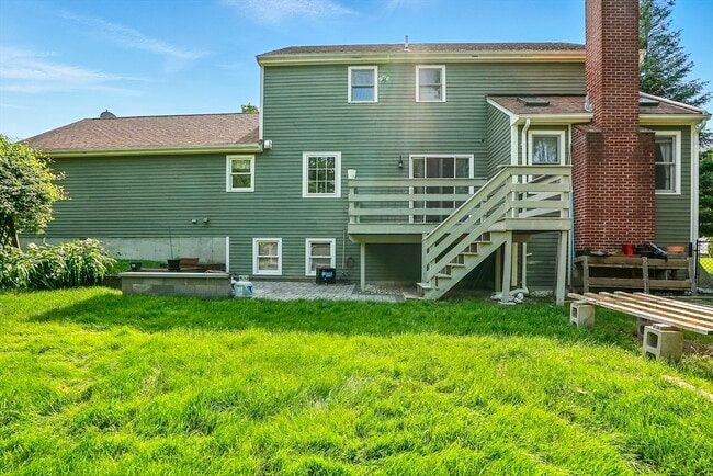 Building Photo - 43 Trowbridge Ln