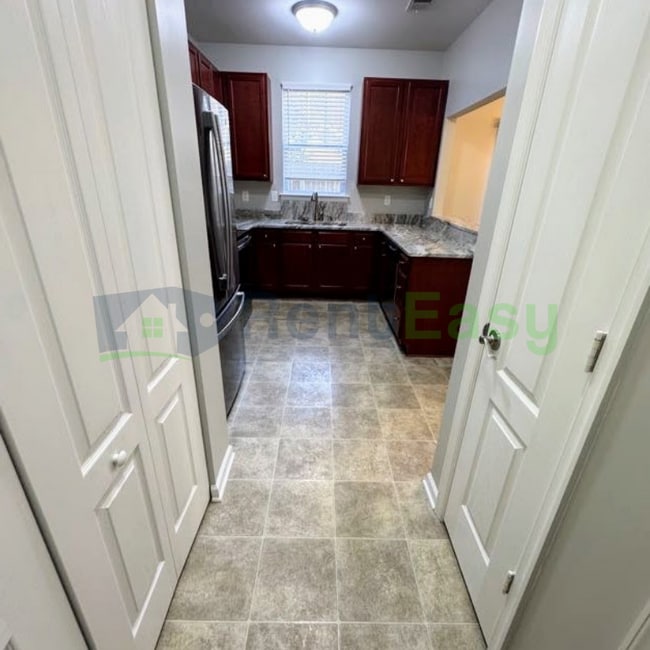 Building Photo - 402 Oakstone Trail