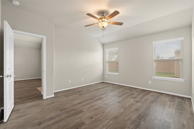 Building Photo - 3215 McDonough Way