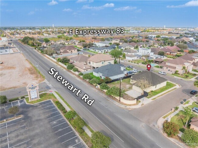 Building Photo - 26 Keystone Dr