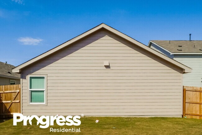 Building Photo - 5933 Antonio Pl