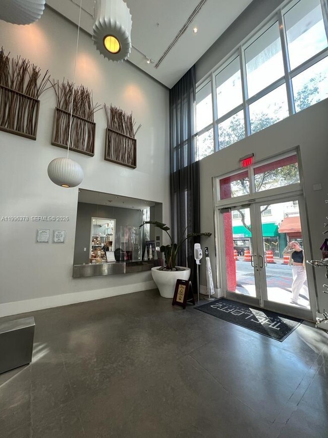 Building Photo - 133 NE 2nd Ave