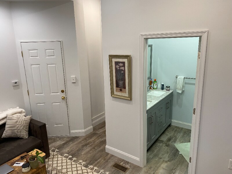 Building Photo - 3838 Baring St