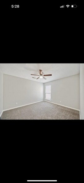 Building Photo - 1606 Beaver Springs Cir