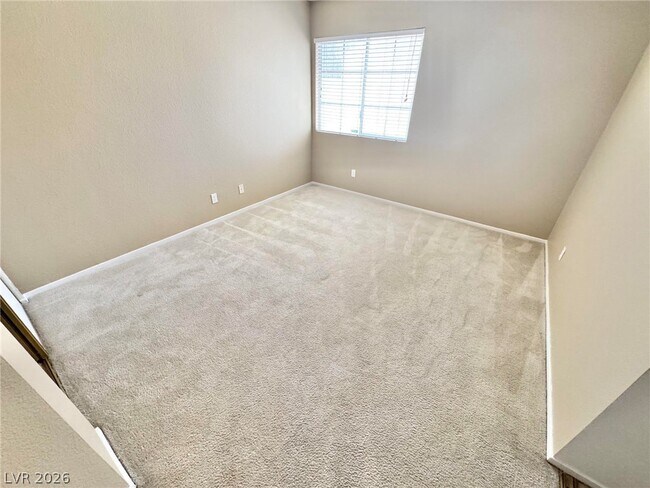 Building Photo - 8233 Cactus Canyon Ct
