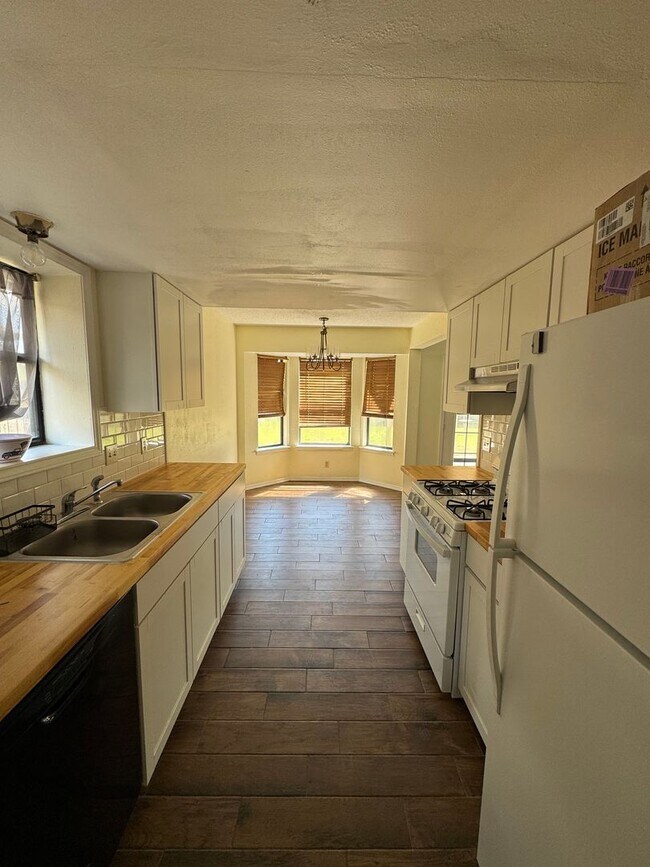 Building Photo - 4515 W Princeton Pl
