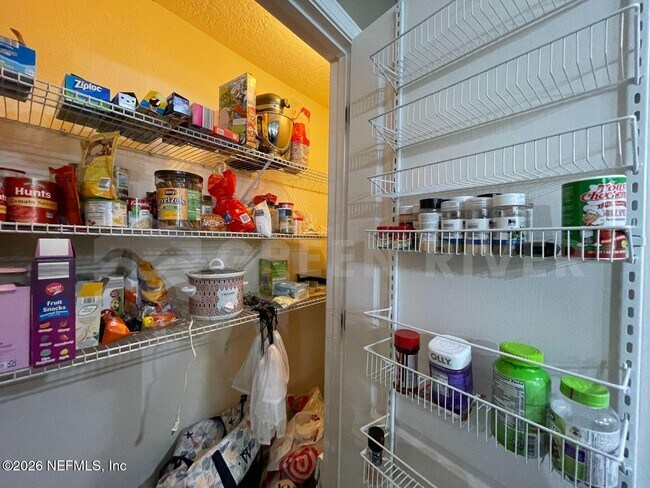 Building Photo - 15366 Bareback Dr