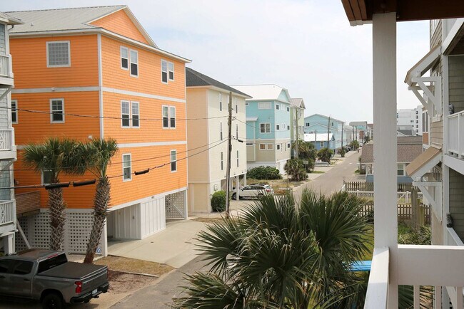 Building Photo - 608 Carolina Beach Ave S