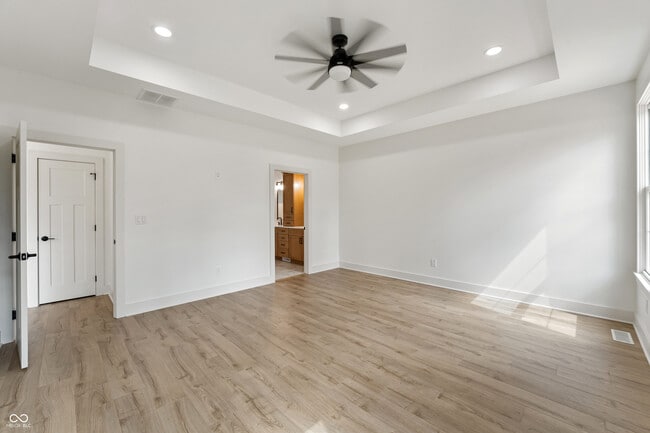 Building Photo - 5123 Oak Rdg Pl