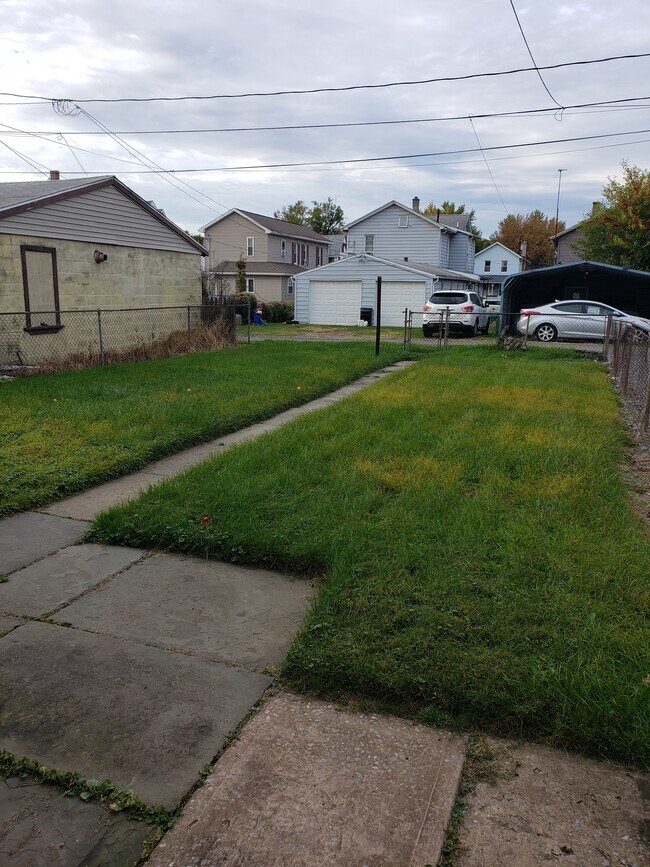 Backyard - 726 1st St