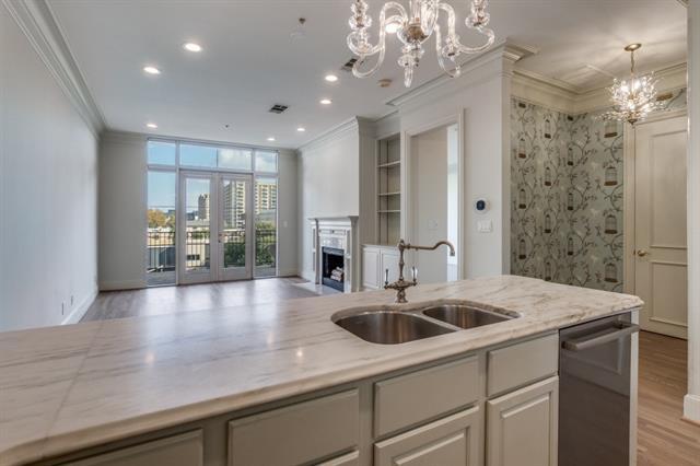 Building Photo - 3535 Gillespie St