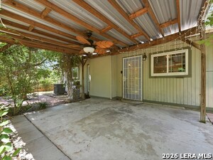 Building Photo - 1114 Churing Dr
