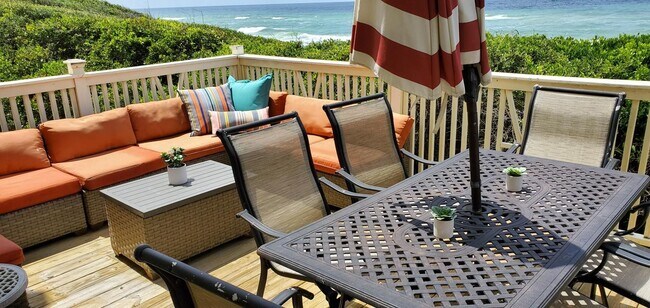 Building Photo - Beautiful 7-Bedroom Beachfront Home on 30A