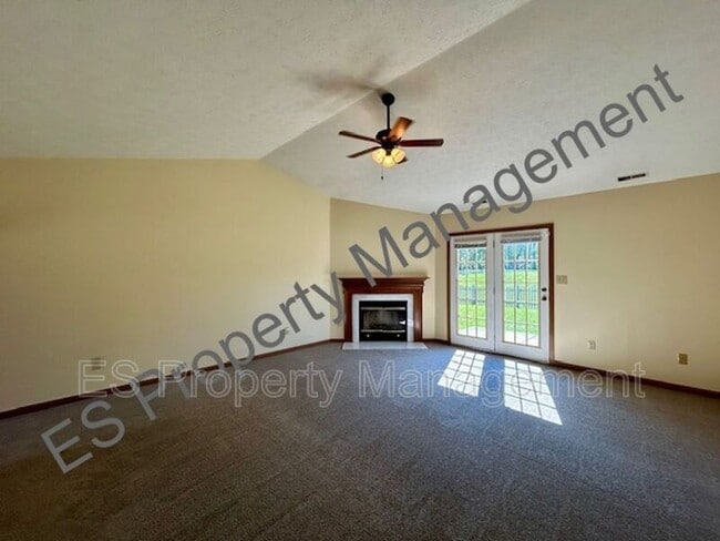 Building Photo - 11133 Autumn Creek Ct