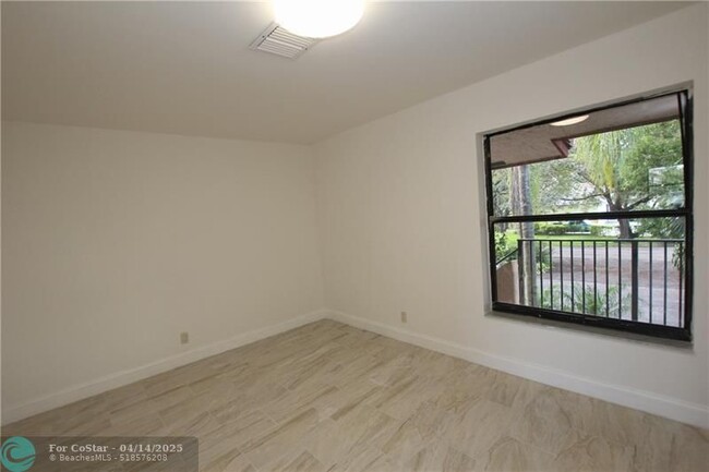 Building Photo - 8799 NW 35th St