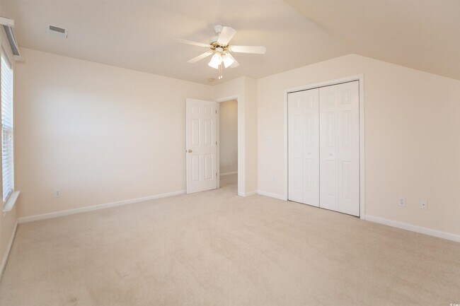 Building Photo - 2424 Hayseed Way