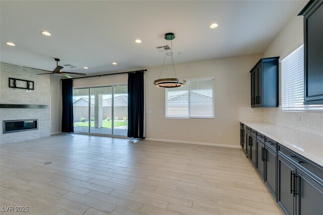 Building Photo - 10973 Krista Leigh Ave