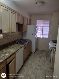 Building Photo - Furnished 2bed 1 bath FOR RENT