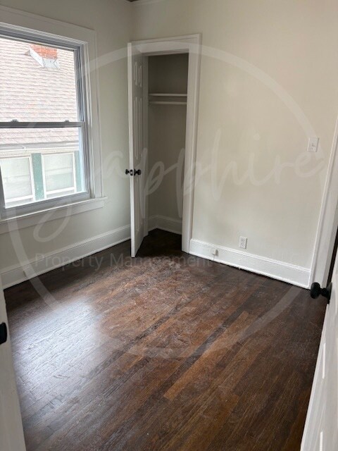 Building Photo - 1508 E 49th Terrace