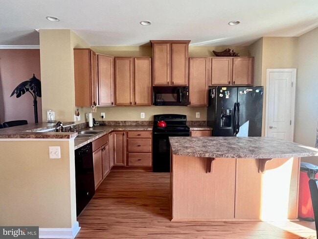 Building Photo - 312 Spring Park Ln