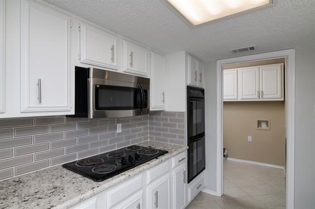 Building Photo - 800 Shady Ln