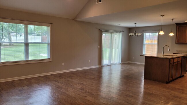 Building Photo - 3115 Explorer Dr