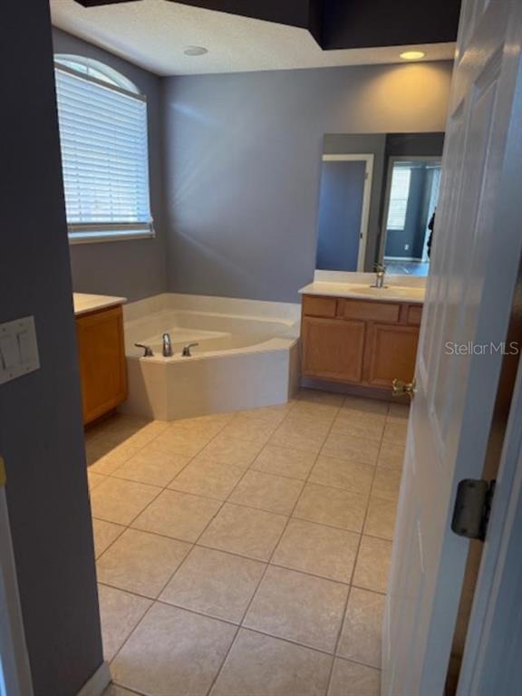 Building Photo - 170 Cedar Springs Cir