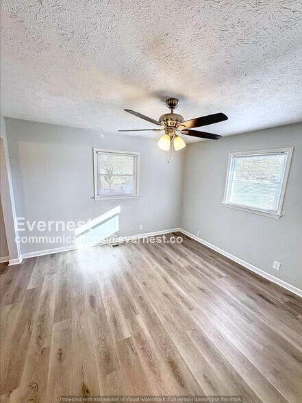 Building Photo - 807 Mountain Creek Church Rd NW