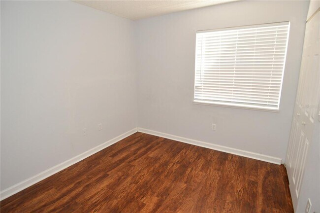 Building Photo - 2500 Winding Creek Blvd
