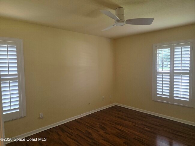 Building Photo - 1825 Fox Bay Dr