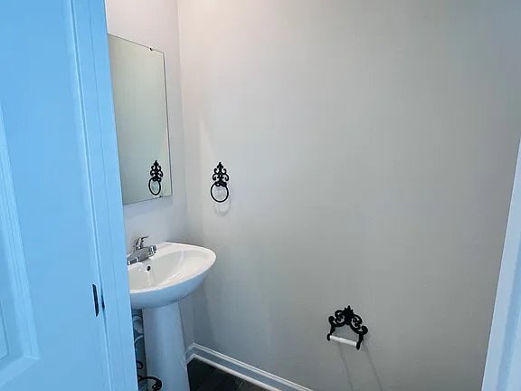 Building Photo - 303 Bait Rd