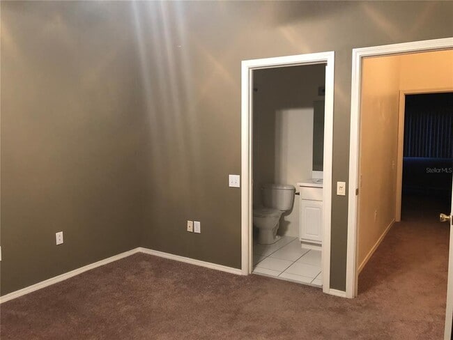 Building Photo - 2302 Lake Woodberry Cir