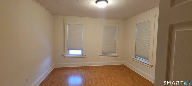 Building Photo - 130 Church St