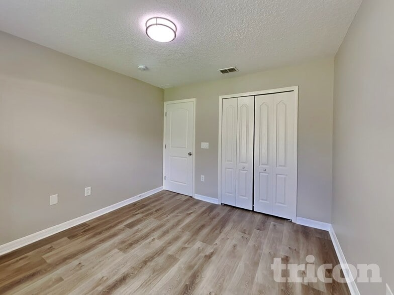 Building Photo - 54 Reidsville Dr